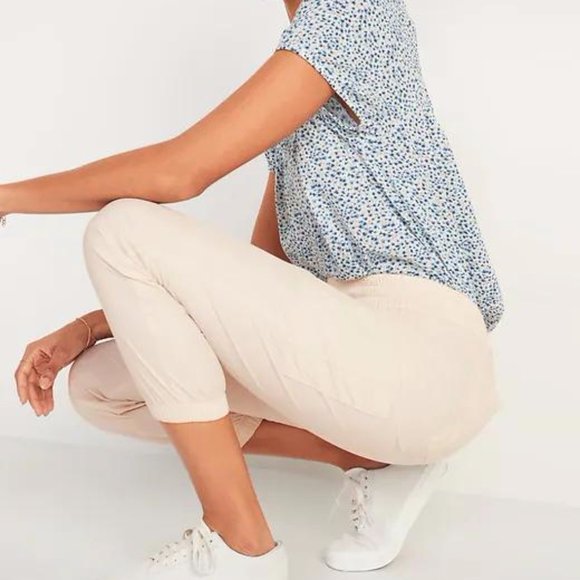 High-Waisted Poplin Tapered Jogger Plus-Size Cargo - Picture 5 of 5